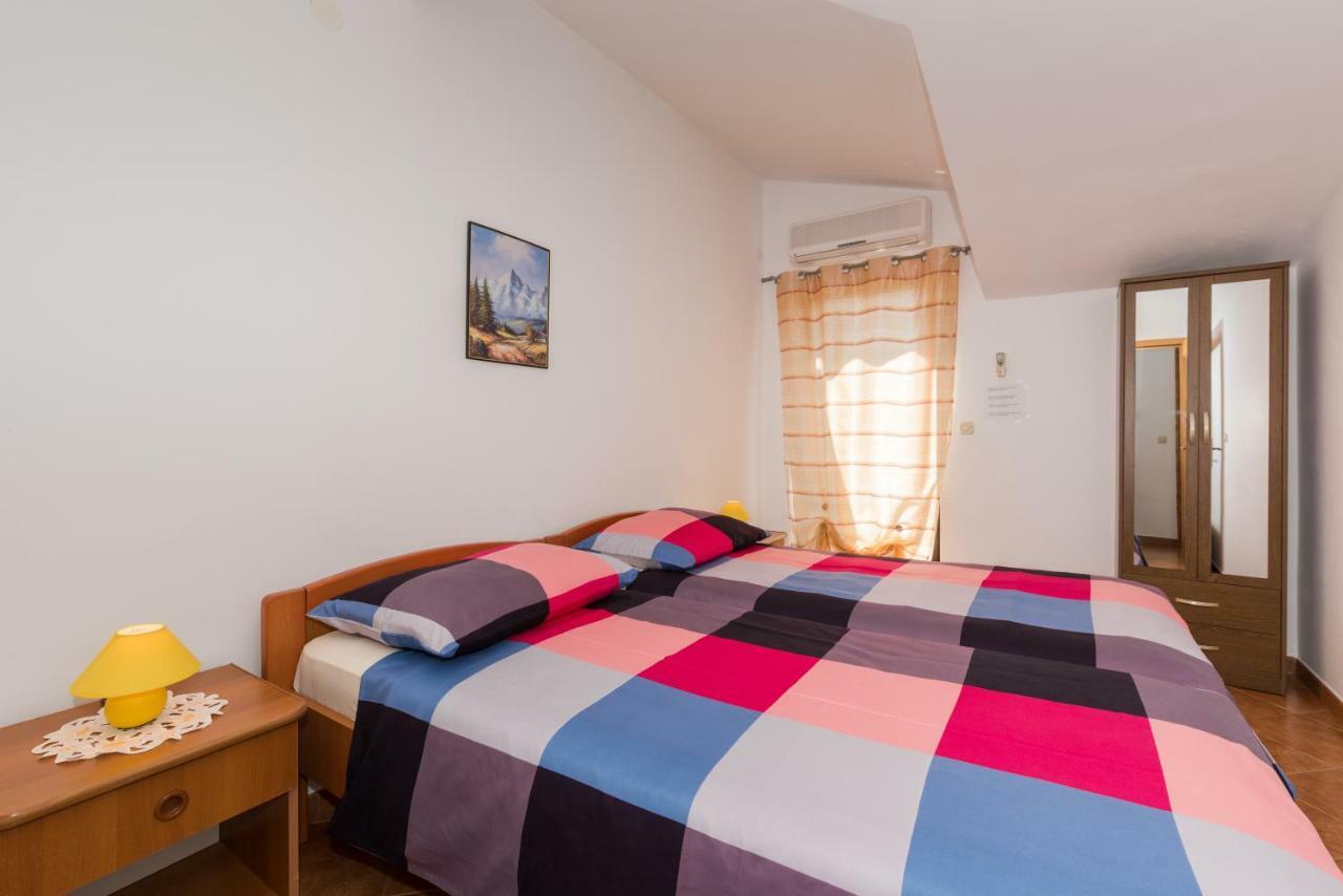 Kamelija Apartment Rovinj Bagian luar foto