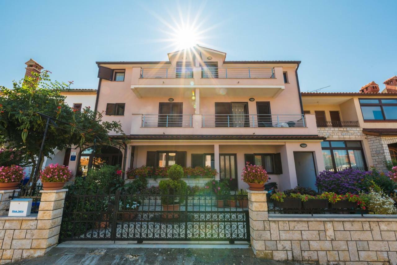 Kamelija Apartment Rovinj Bagian luar foto