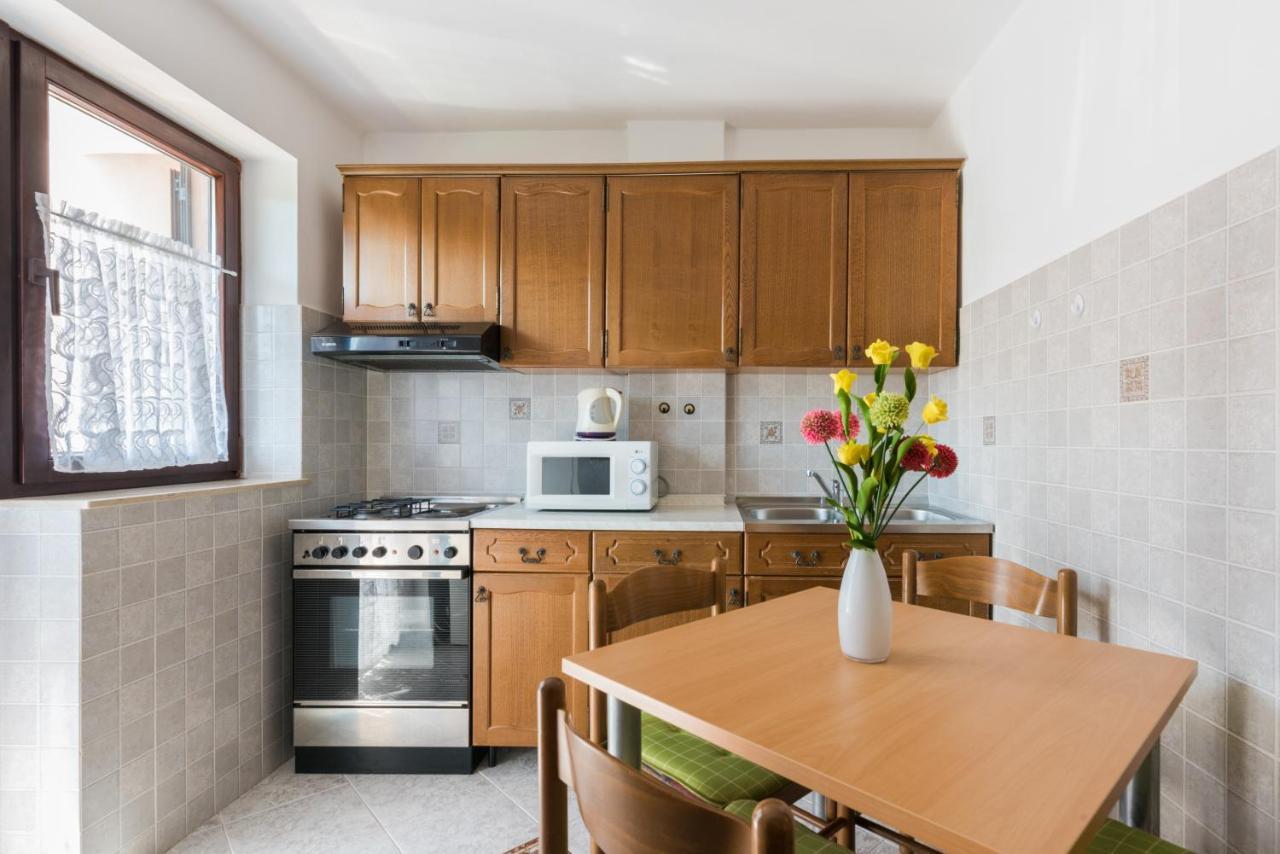 Kamelija Apartment Rovinj Bagian luar foto