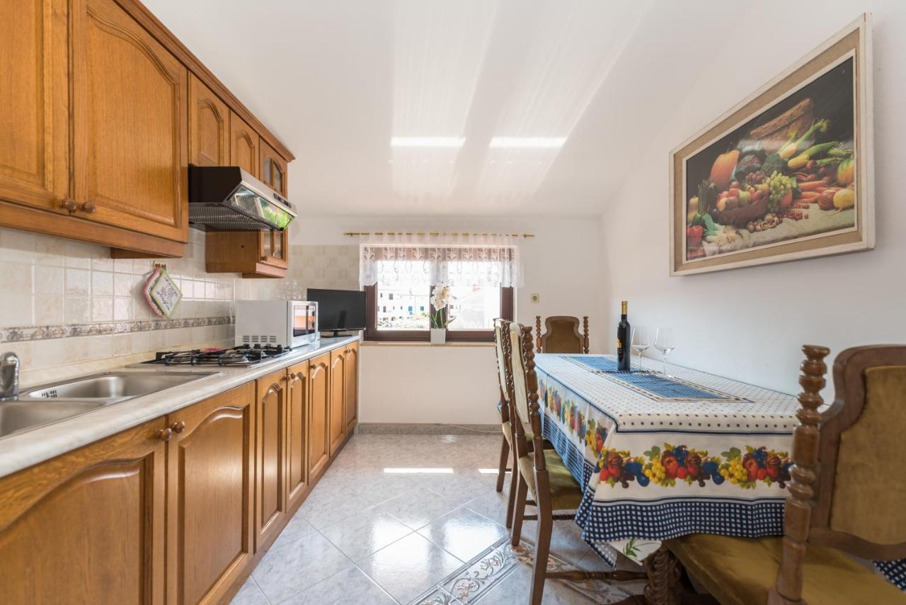 Kamelija Apartment Rovinj Bagian luar foto
